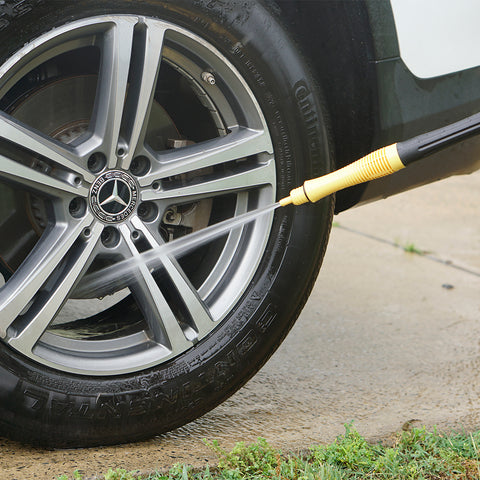 Car Wash System with Rotating Brush and Cloth